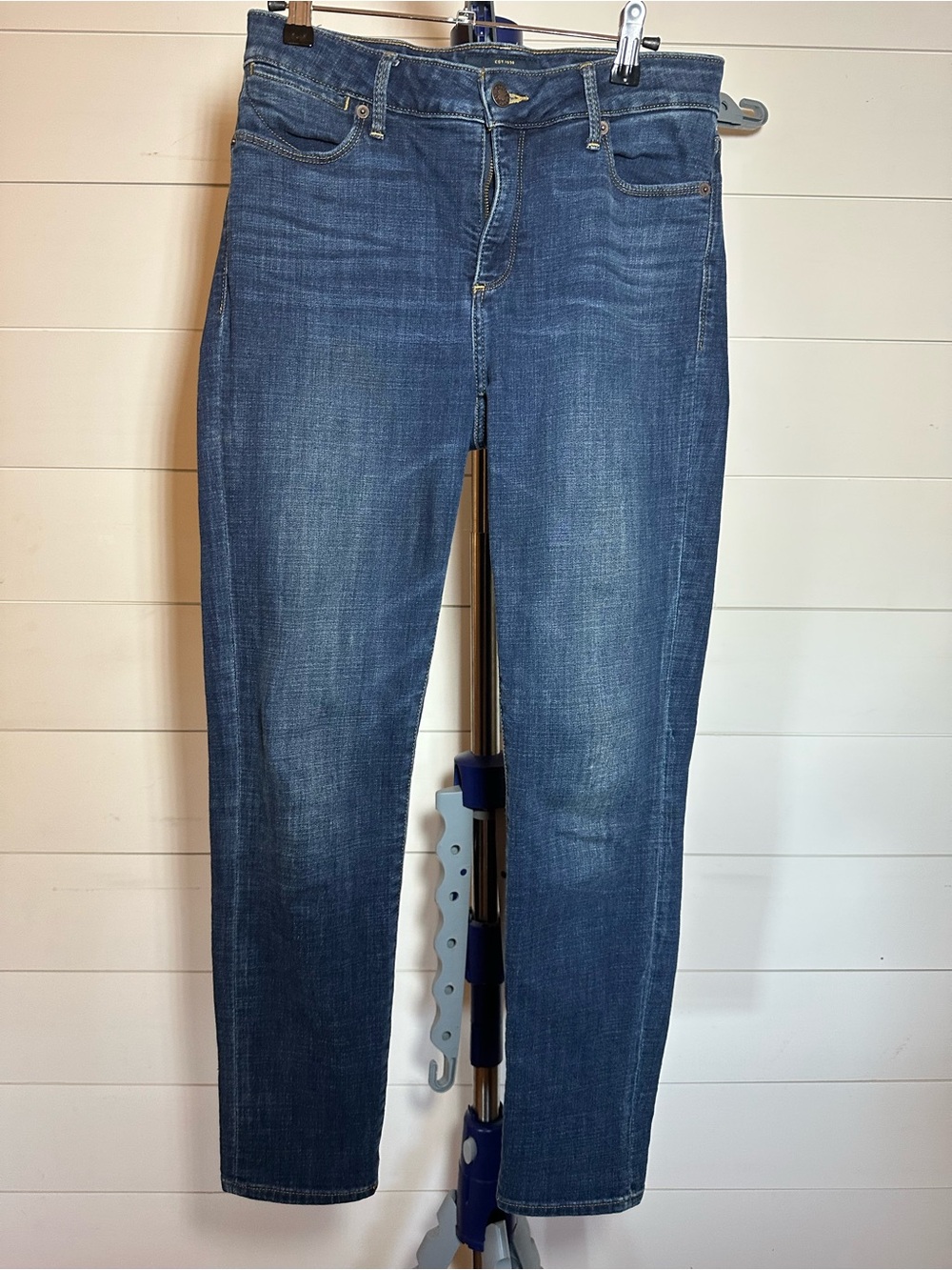 #217 Classic Women's Blue Denim Jeans - Slim Fit